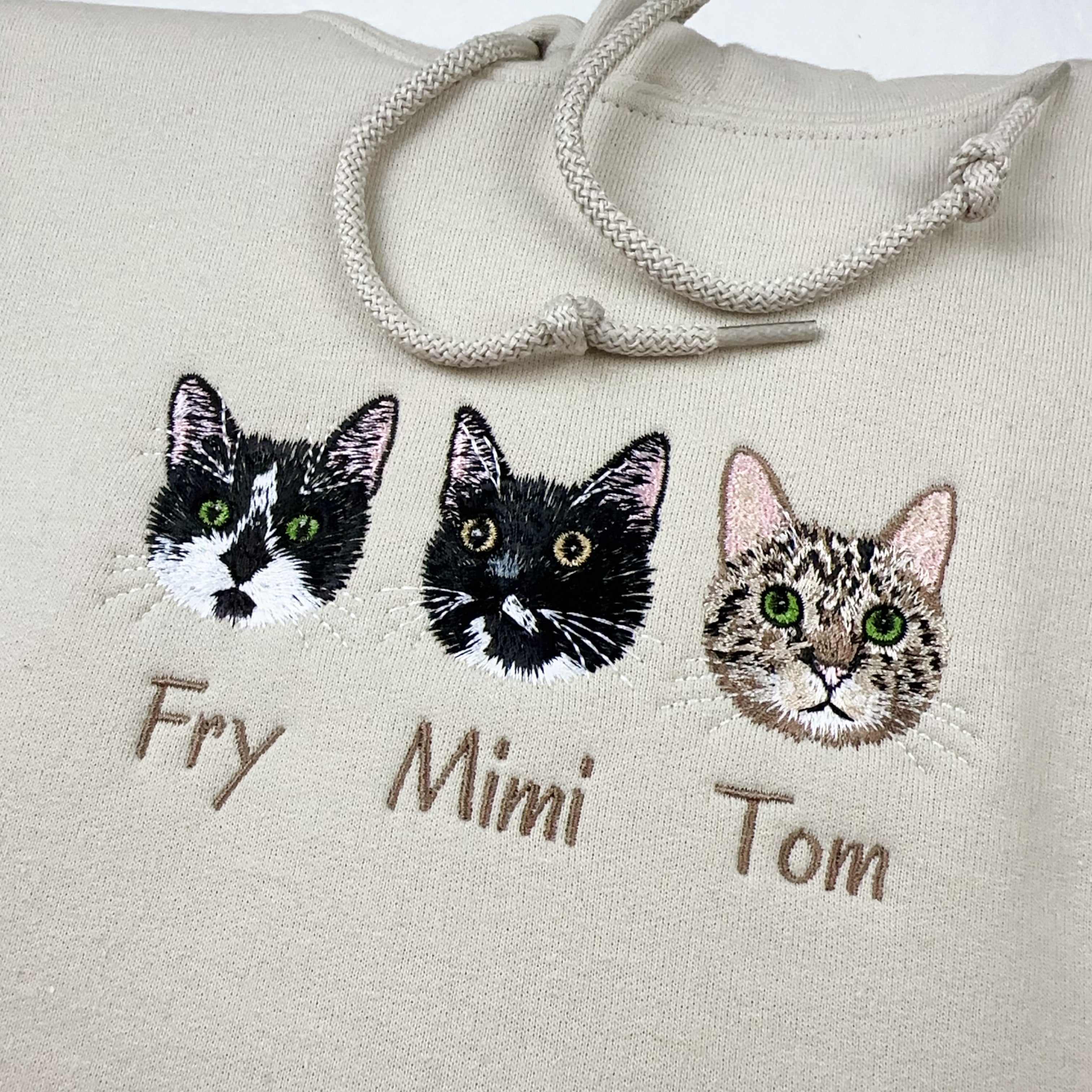New 2025 Custom Pet Portrait Shirt – Sweatshirt | Personalized Embroidered Gift for Pet Lovers