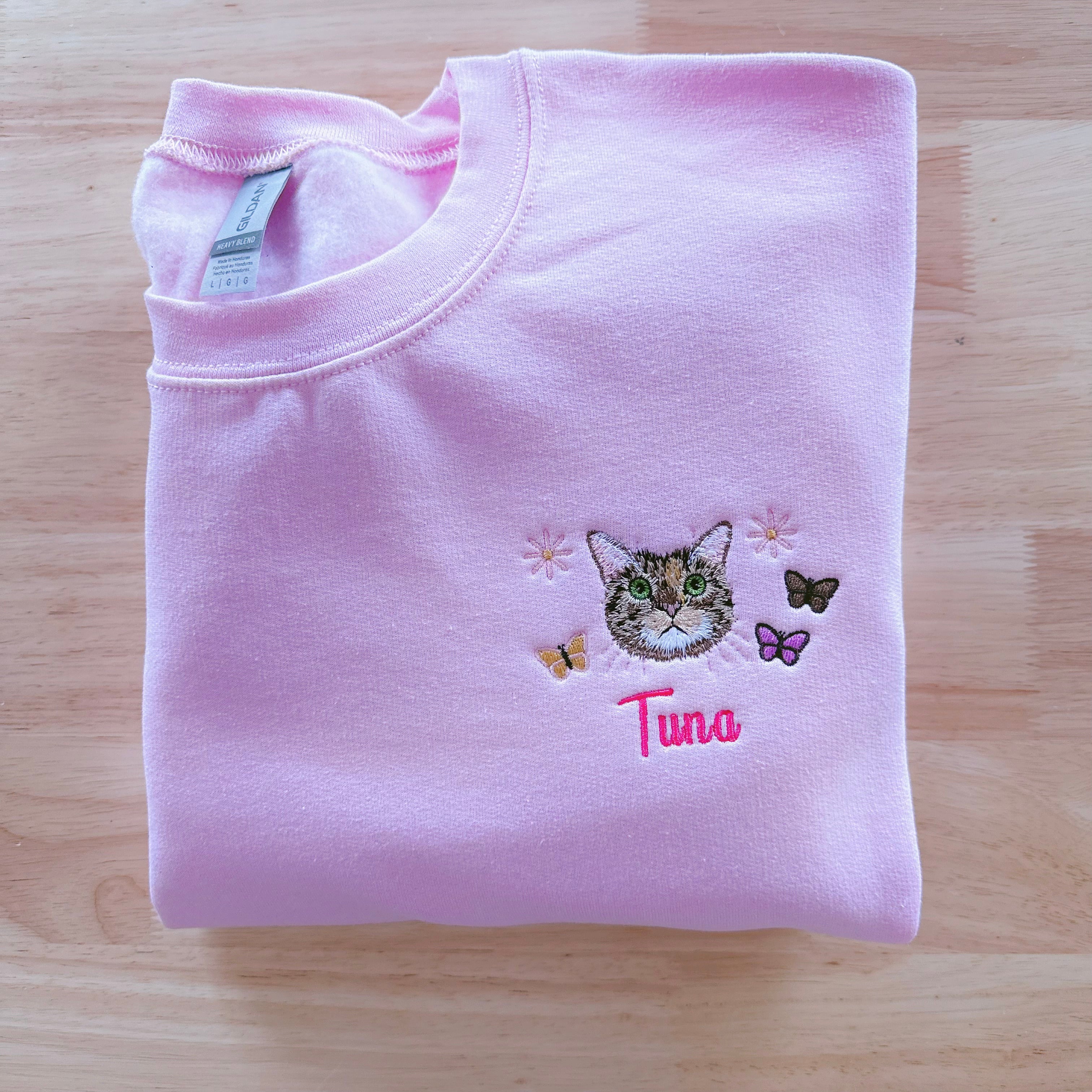 New 2025 Custom Pet Portrait Shirt – Sweatshirt | Personalized Embroidered Gift for Pet Lovers